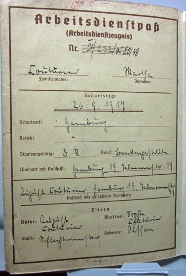 German WWII Female RAD Member Identity Booklet — image 4