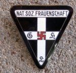 German WWII Female Frauenschaft Badge, Kreis Level