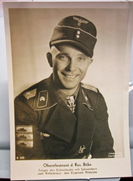 German WWII Postcard, Knights Cross Winner Franz Bake — image 2