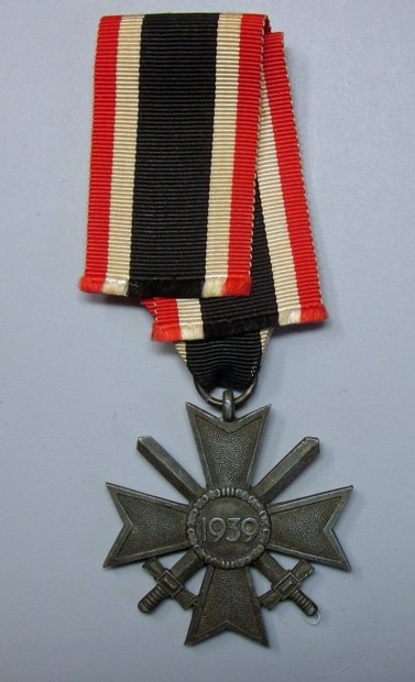 German WWII War Service Cross 2nd Class, Swords, — image 3