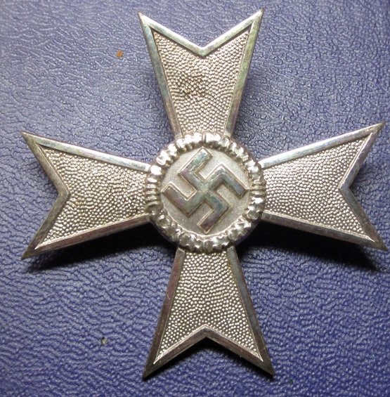 German WWII War Service Cross 1st Class, Maker Marked 4 — image 2