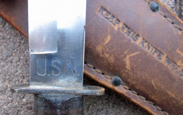 US WWII USN Mk1 Utility Knife, Camillus Mfg, Leather Sheath — image 7