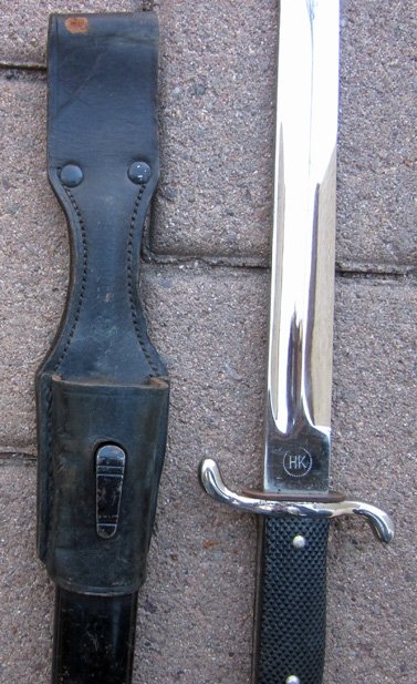 German WWII Fireman's Bayonet & Frog, HK Mfg — image 5