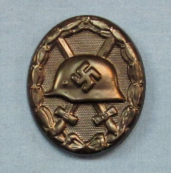 German WWII Black Wound Badge, Steel, Maker Marked 80 — image 2