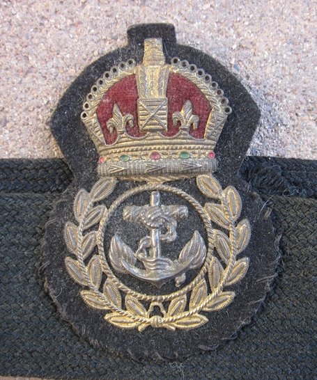British WWI-WWII RN & RCN Petty Officer Hat Insignia & Cap Band, Canadian Mfg — image 2