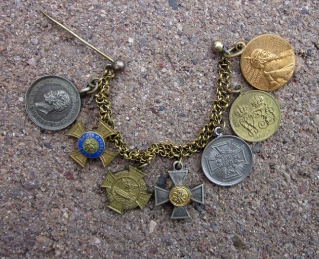 German Franco-Prussian War 7-Place Miniature Medal Chain — image 2