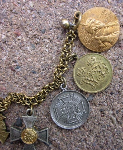German Franco-Prussian War 7-Place Miniature Medal Chain — image 3