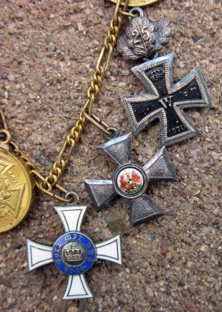 German WWI Franco-Prussian War Veteran 5-Place Medal Set, Godet Mfg, — image 3