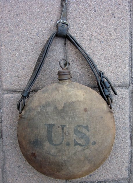 US Indian War Era, Mounted Canteen & Strap — image 2