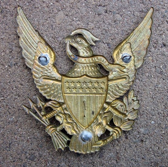 US Indian War Era, M1881 Enlisted Helmet Plate, Cavalry, 2nd Rgt — image 3