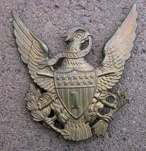 US Indian War Era, M1881 Enlisted Helmet Plate, Cavalry, 1st Rgt — image 2