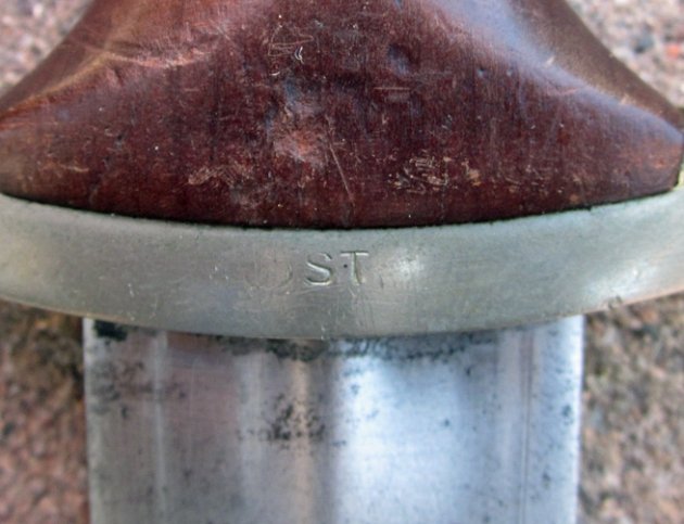 German WWII M1933 SA Enlisted Dagger, F.Herder A.S., Ostland (OST) District Mark — image 4