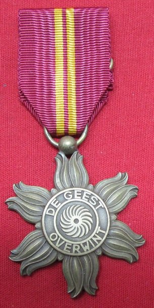 Dutch WWII East Asia Resistance Star — image 2