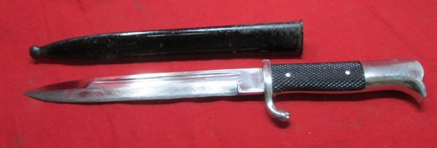 German WWII Wehrmacht Dress Bayonet 8 Inch Blade, Holler Mfg. — image 5