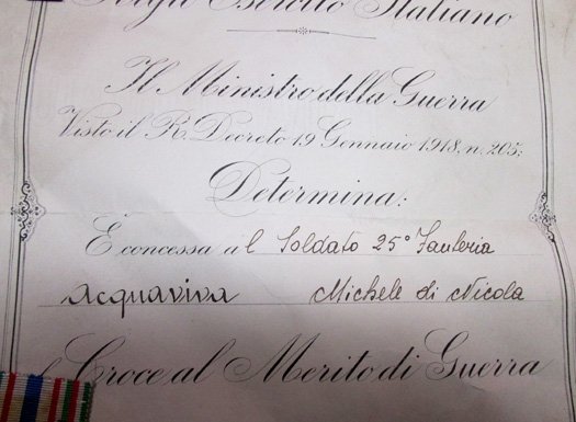 Italian WWI Cross for War Merit & Document, 1935 — image 4