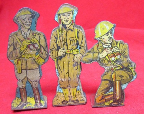 US 1930's Lot of Tin Marx Toy Soldiers, 31 Pieces — image 4