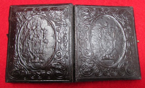 US Civil War Era Cased Ambrotype, Pretty Young Woman — image 4