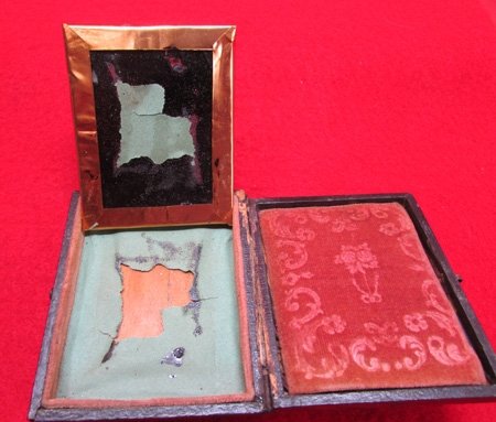 US Civil War Era Cased Ambrotype, Pretty Young Woman — image 5