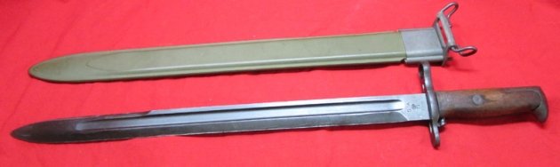 US WWI M1905 16 Inch Bayonet & WWII Scabbard, SA 1919 — image 7