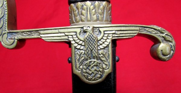 German WWII Army Officers Lion Head Sword, E. Pack 542 — image 3