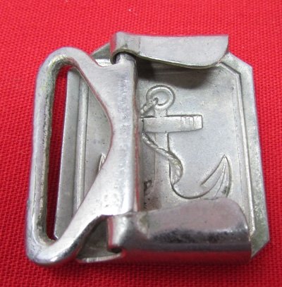  Japanese WWII Navy Enlisted Tropical Trouser Belt Buckle — image 3