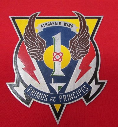  US Vietnam War 1st Atkcarair Wing, Plaque Insignia, Theater Made — image 2