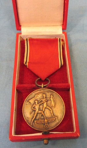  German WWII Austrian Anschluss Medal, Cased — image 3