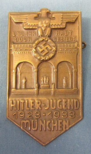  German WWII Munich 1923-1933 Hitler Youth Tinnie — image 3