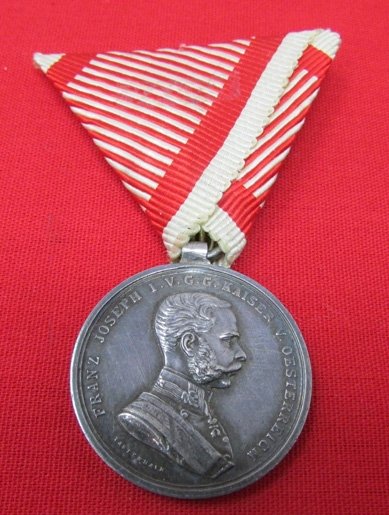  Austrian WWI Silver Bravery Medal, 30 mm, Franz-Joseph — image 2