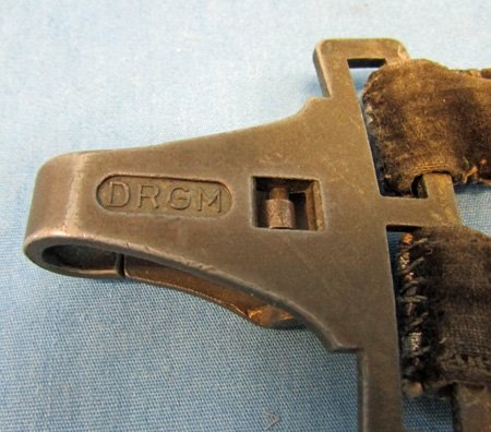 German WWII 2nd Model Luftwaffe Dagger Hangers — image 4