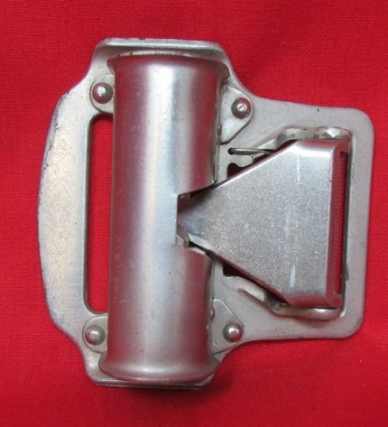 German WWII Fallschirmjager RZ-20 Quick Release Buckle, awj Code — image 3