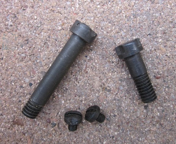 German WWII K98 Rifle Floor Plate Screw Set, 4 Pieces — image 2