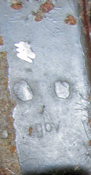 German WWII Wehrmacht M38 Gasmask Canister — image 3