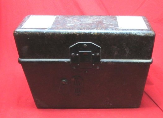 German WWII Field Phone Feldfernsprecher 33, 1939 Mfg — image 2