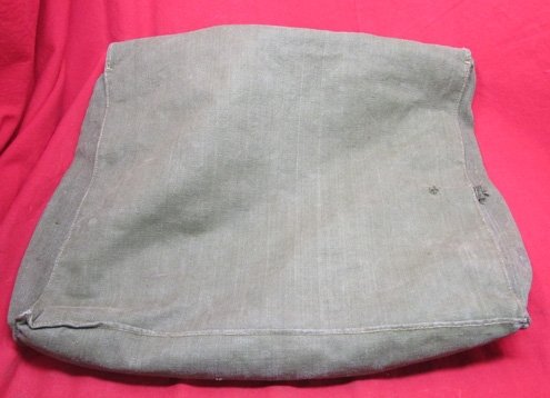 German WWII Canvas Spare Clothing Bag — image 4