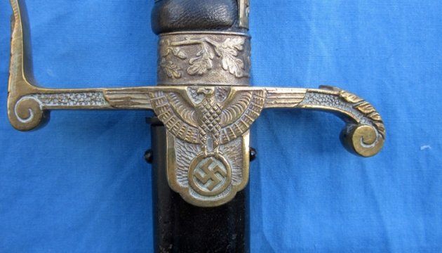 German WWII Heer Officers Dove Head Pattern Sword, Robert Klass 233, — image 7