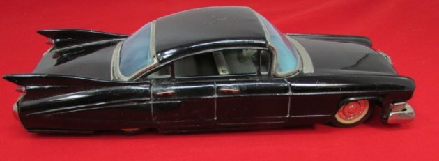  Japanese Post WWII, Bandai Tinplate Toy Cadillac, 1950's — image 3