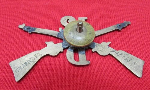  US Spanish-American War, 12th Infantry Enlisted Hat Device — image 3