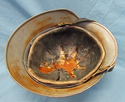  German WWII M1935 Steel Helmet, ET66 — image 4