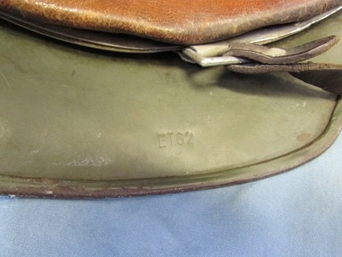  German WWII Army M1935 Double Decal Helmet, Complete, ET62 — image 7