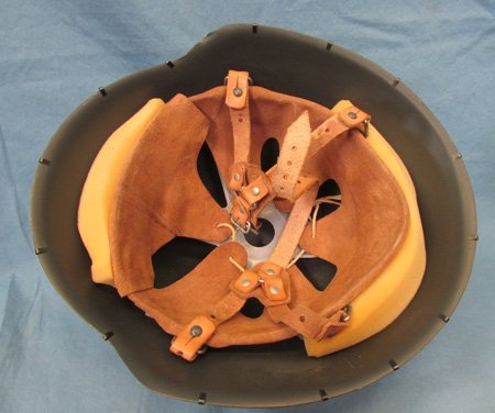  East German Cold War Era Steel Helmet & Camouflage Net — image 4