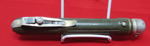  US Cold War Era USAF Pilots Penlight Style Flashlight — image 4