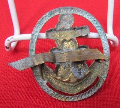  Japanese WWII Navy Winter Hat Insignia, Stamped Brass — image 3