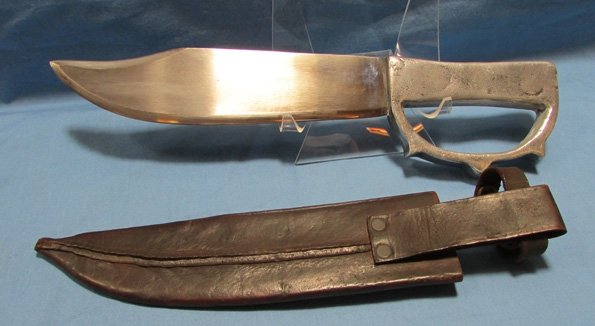  US WWII, Australian Made Fighting Knife, Aluminum Grip — image 4