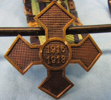  Romanian WWI Commemorative War Medal, Seven Clasps — image 5