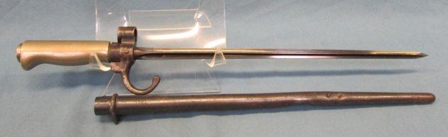  French WWI 1886/1916 Lebel Rifle Bayonet, Veterans Estate — image 3