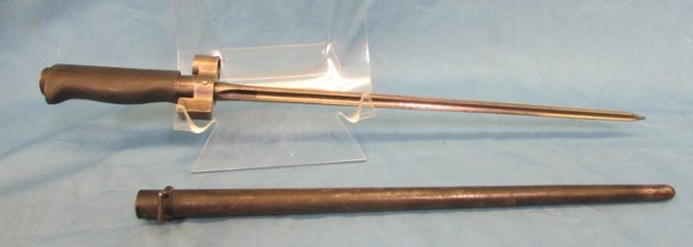  French WWI 1886 Lebel Bayonet 2nd Pattern, Steel Grip — image 3