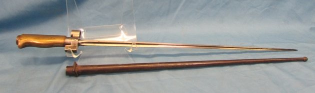  French WWI 1886/1916 Lebel Rifle Bayonet — image 3