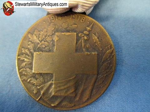  French WWI Red Cross Medal, Named — image 3