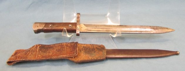  Rumanian, WWI-WWII Era, M1895 Bayonet and Frog — image 5